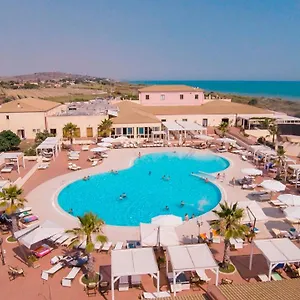 4* Курортный комплекс Sikania Eco